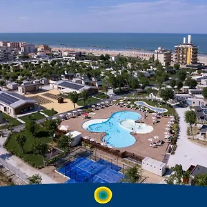 4* Village de vacances Family Village